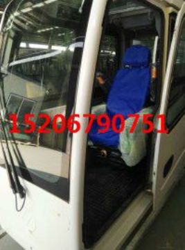 點(diǎn)擊查看詳細(xì)信息<br>標(biāo)題：中聯(lián)吊車駕駛室總成 帶內(nèi)飾  閱讀次數(shù)：4077